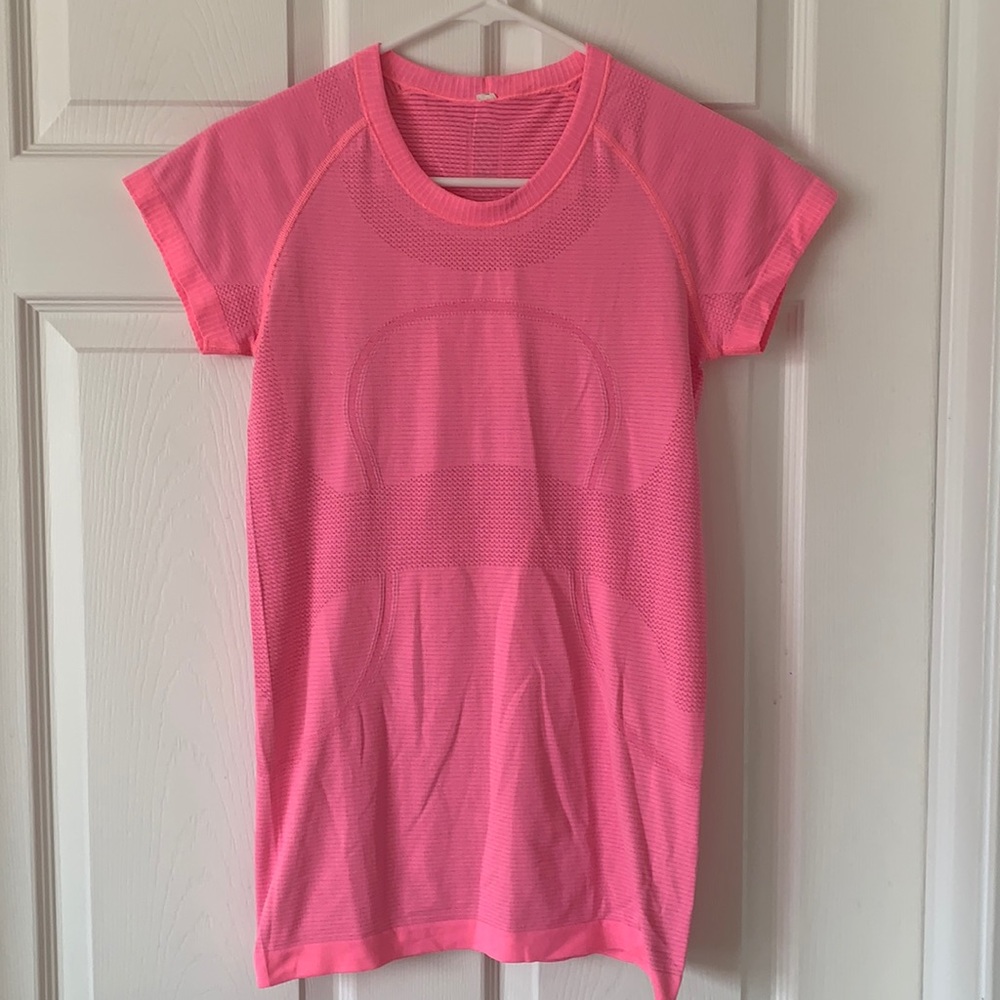 Lululemon Swiftly Tech Tee